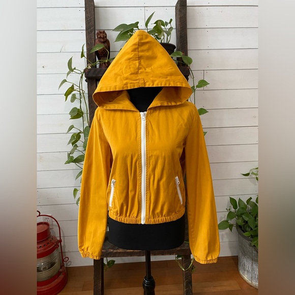 Forever 21: Mustard Orange and White Bomber Cropped Jacket - Picture 15 of 17